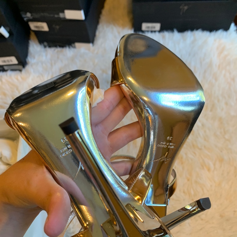 Giuseppe Zanotti Metallic Ankle Strap Sandal Heels - Picture 7 of 7